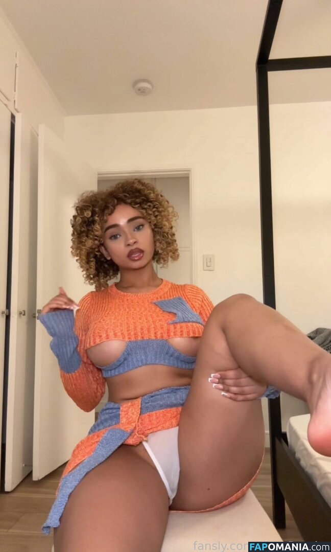 KiaraPeachy / kiarapeachlegit Nude OnlyFans  Leaked Photo #63