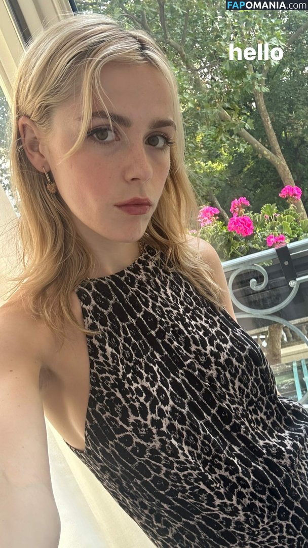 AdventuresSabrina / Kiernan Shipka / kiernanshipka Nude OnlyFans  Leaked Photo #113