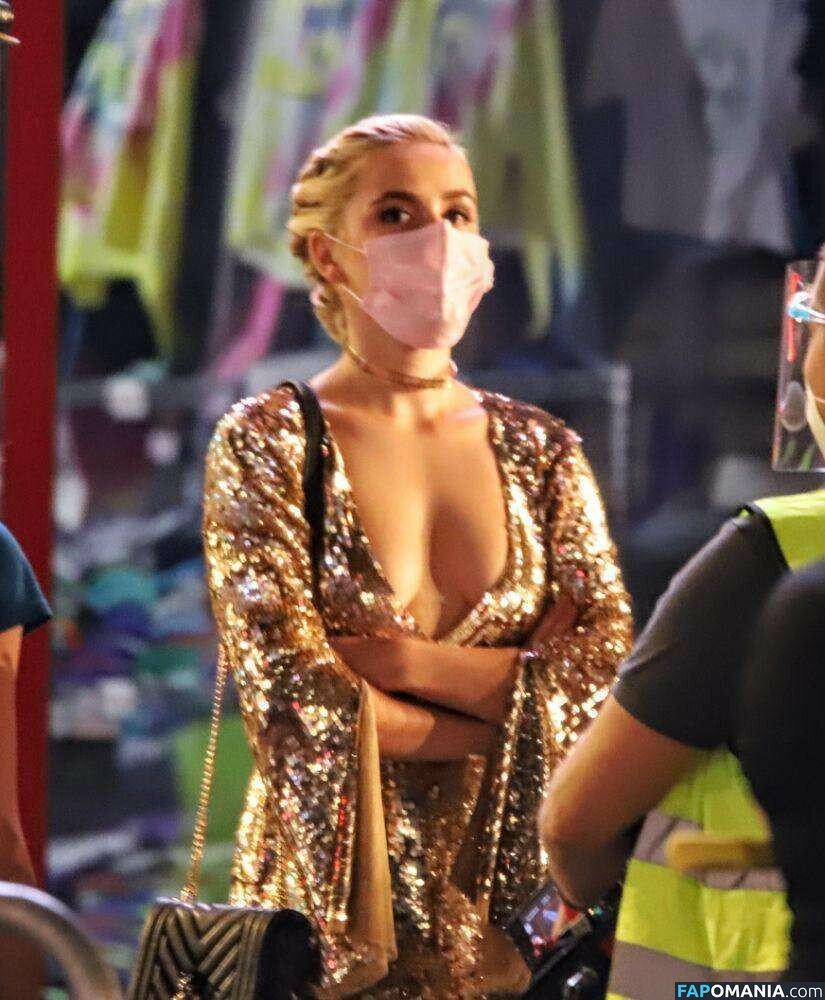 AdventuresSabrina / Kiernan Shipka / kiernanshipka Nude OnlyFans  Leaked Photo #173