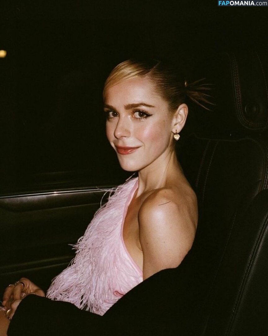 AdventuresSabrina / Kiernan Shipka / kiernanshipka Nude OnlyFans  Leaked Photo #694