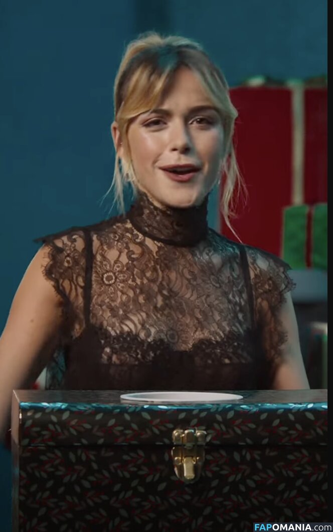 AdventuresSabrina / Kiernan Shipka / kiernanshipka Nude OnlyFans  Leaked Photo #1462