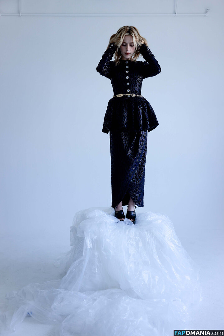 AdventuresSabrina / Kiernan Shipka / kiernanshipka Nude OnlyFans  Leaked Photo #1529