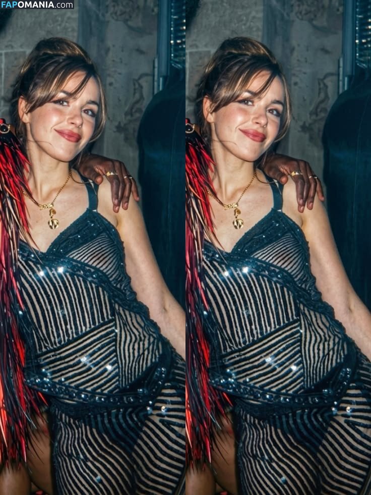 AdventuresSabrina / Kiernan Shipka / kiernanshipka Nude OnlyFans  Leaked Photo #1576