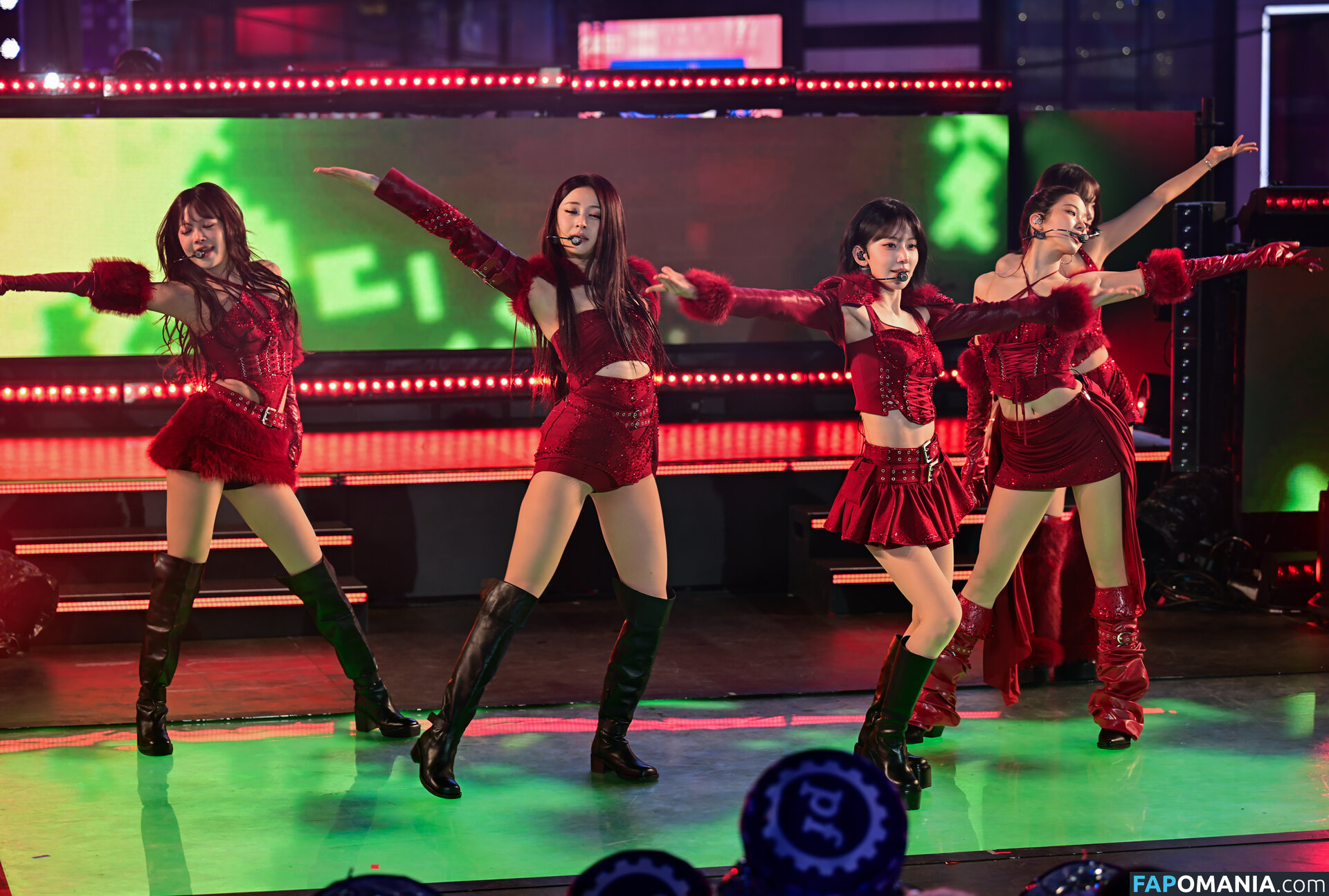 Kim Chaewon / _chaechae_1 / 김채원 Le Sserafim Nude OnlyFans  Leaked Photo #32