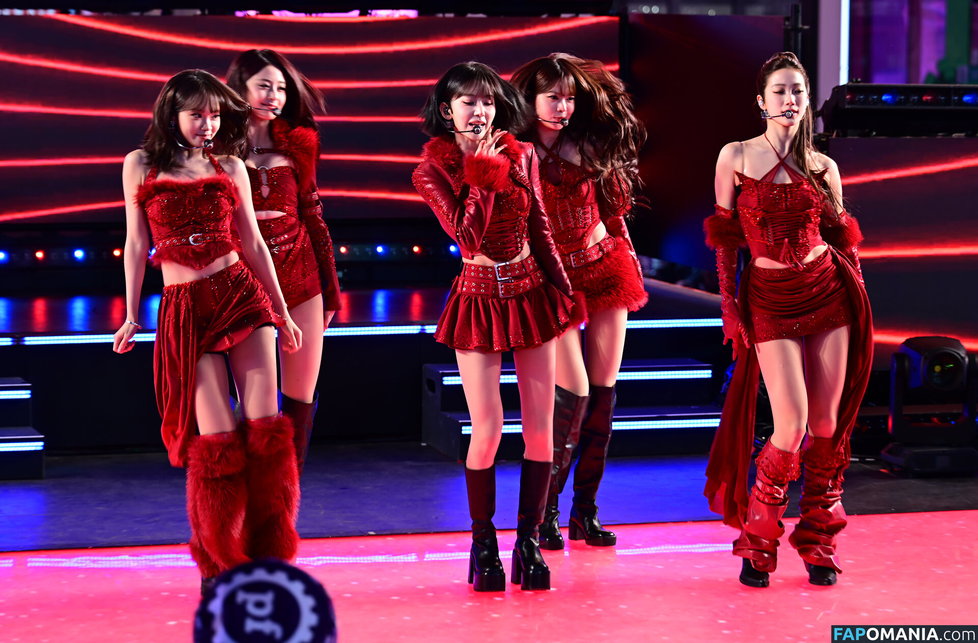 Kim Chaewon / _chaechae_1 / 김채원 Le Sserafim Nude OnlyFans  Leaked Photo #35