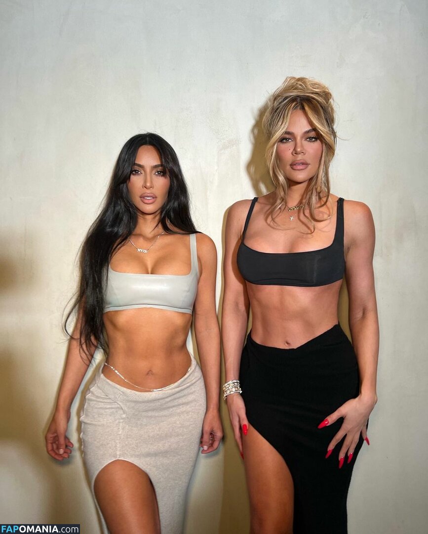 Kim Kardashian Nude Leaked Photo #325