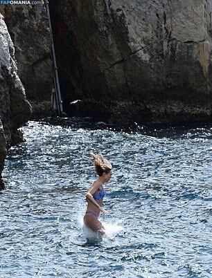 Kimberley Garner / https: / kimberleygarner / kimberleylondon / officialkimberleygarner Nude OnlyFans  Leaked Photo #979