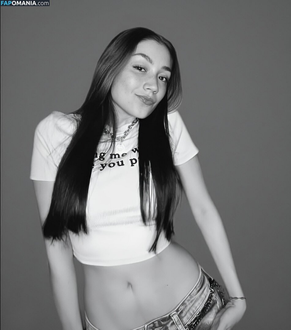 ayowhoischapis / kimbermelendrez Nude OnlyFans  Leaked Photo #8