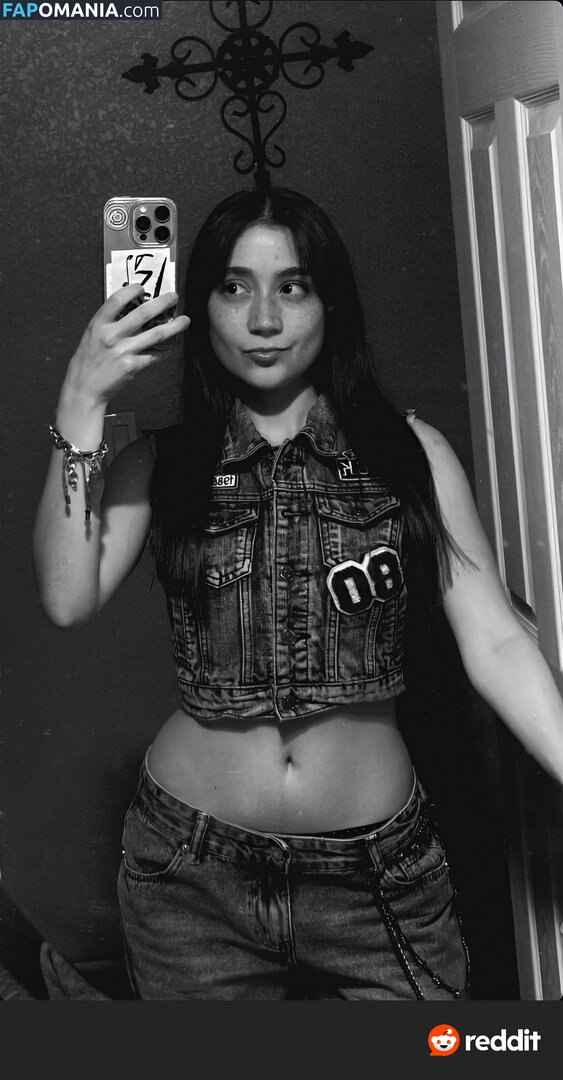 ayowhoischapis / kimbermelendrez Nude OnlyFans  Leaked Photo #21