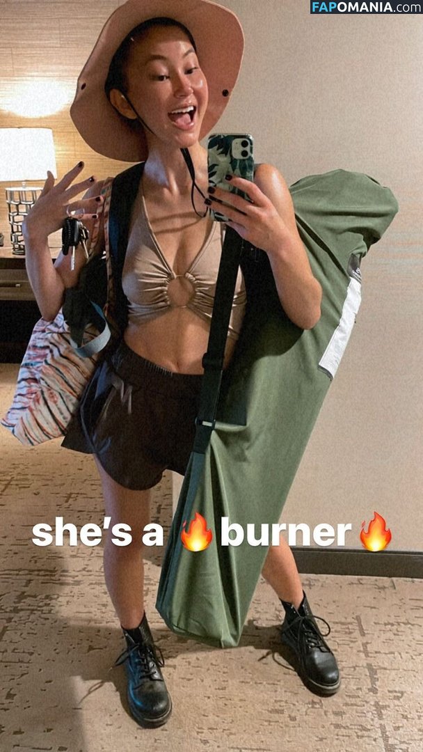 Kimiko Glenn / https: / kimikoglenn Nude OnlyFans  Leaked Photo #26