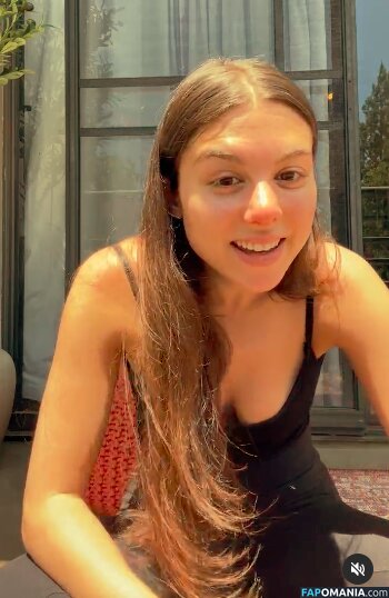 Kira Kosarin / kirakosarin Nude OnlyFans  Leaked Photo #135