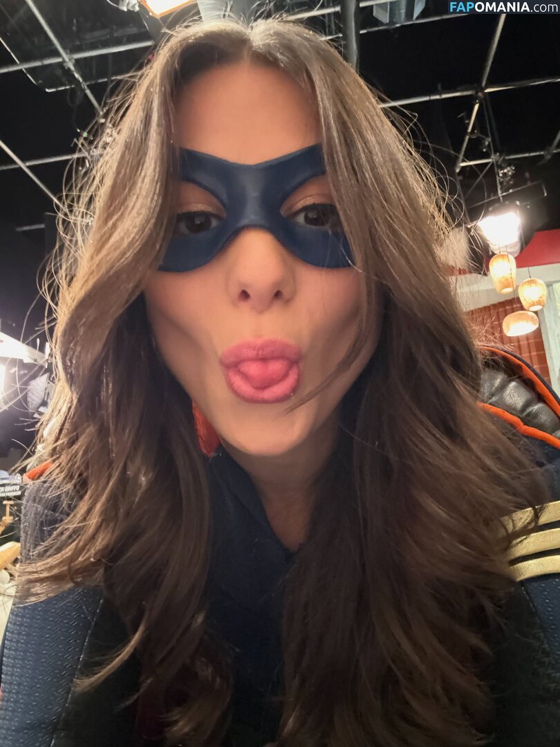 Kira Kosarin / kirakosarin Nude OnlyFans  Leaked Photo #743