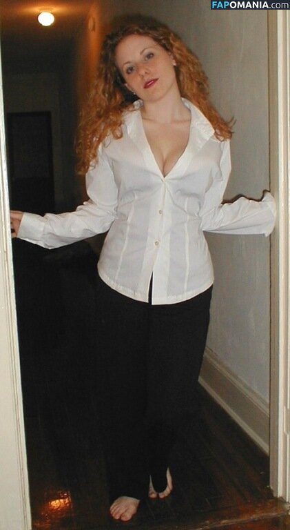 Kira The Little Redhead Nude OnlyFans  Leaked Photo #198