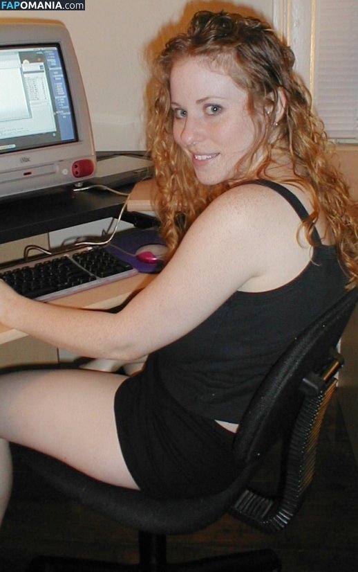 Kira The Little Redhead Nude OnlyFans  Leaked Photo #249