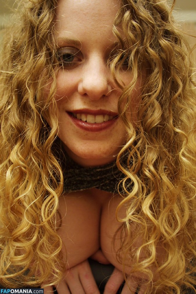 Kira The Little Redhead Nude OnlyFans  Leaked Photo #364