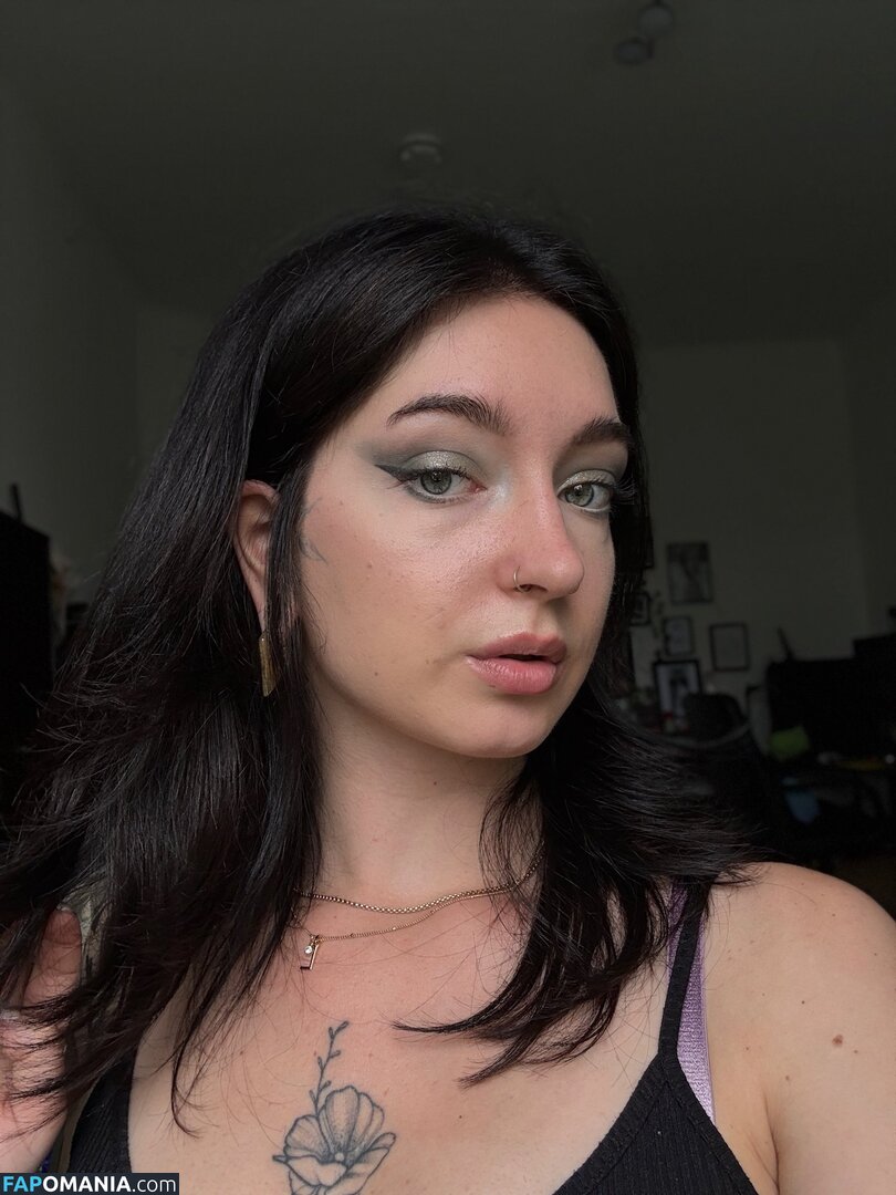 Kiras_note / Namiiii_Swaaaan / kirajulie Nude OnlyFans  Leaked Photo #5