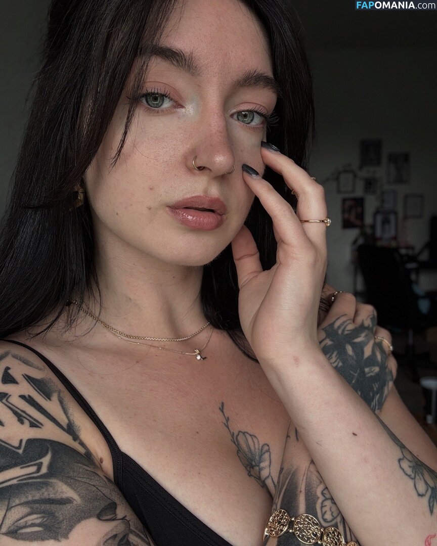 Kiras_note / Namiiii_Swaaaan / kirajulie Nude OnlyFans  Leaked Photo #6