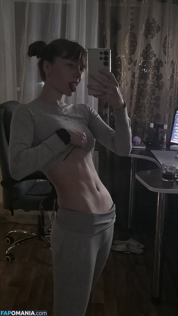 Kisatsumi Nude OnlyFans  Leaked Photo #1