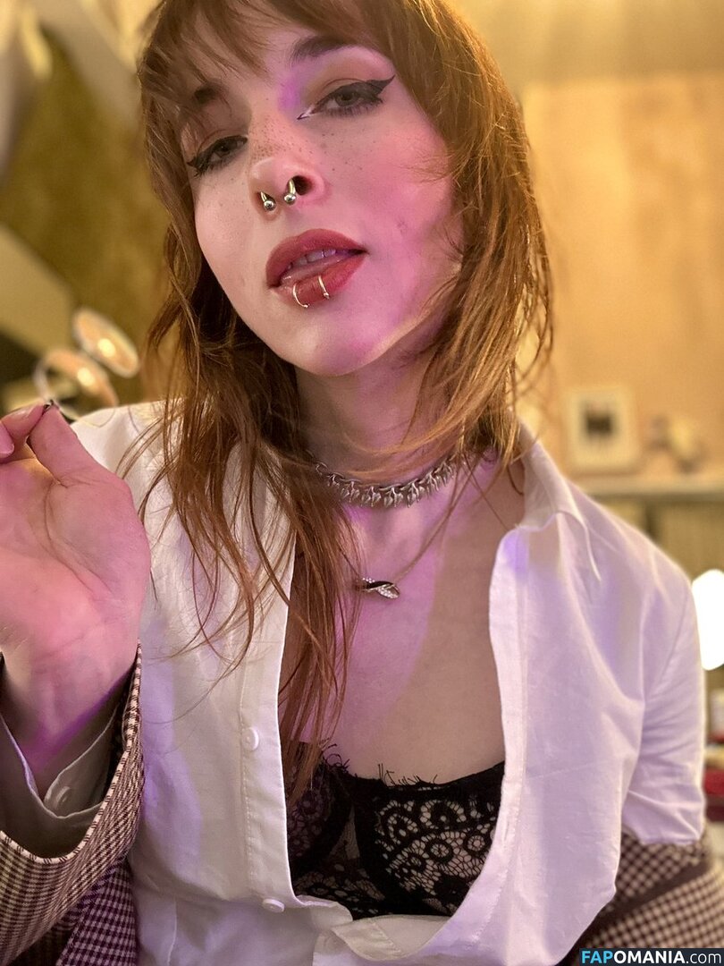 Kitsunelily Nude OnlyFans  Leaked Photo #4