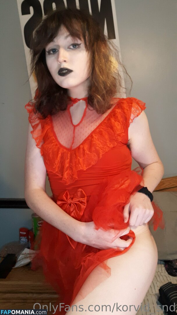 Raven / itsravenhunty_ / korvid_snd Nude OnlyFans  Leaked Photo #48