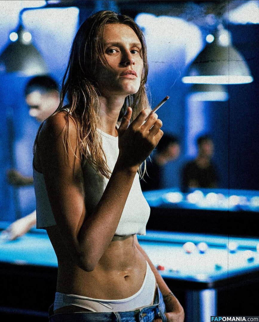 https: / koshernaya Nude OnlyFans  Leaked Photo #1