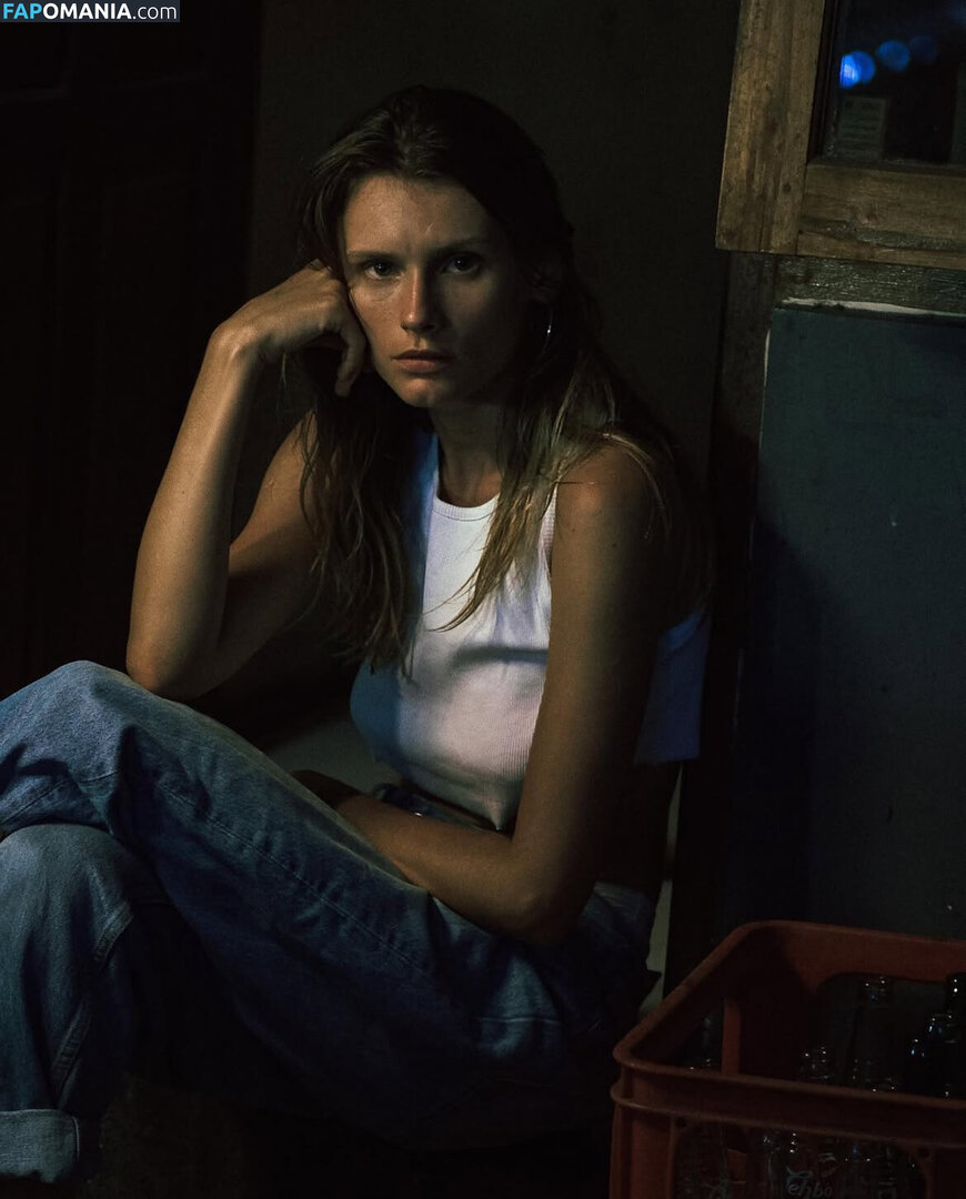 https: / koshernaya Nude OnlyFans  Leaked Photo #3