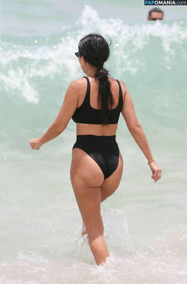 Kourtney Kardashian / kourtneykardash Nude OnlyFans  Leaked Photo #124