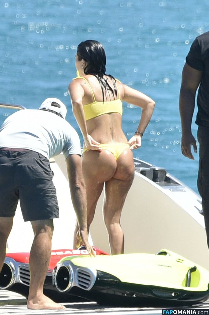 Kourtney Kardashian / kourtneykardash Nude OnlyFans  Leaked Photo #282