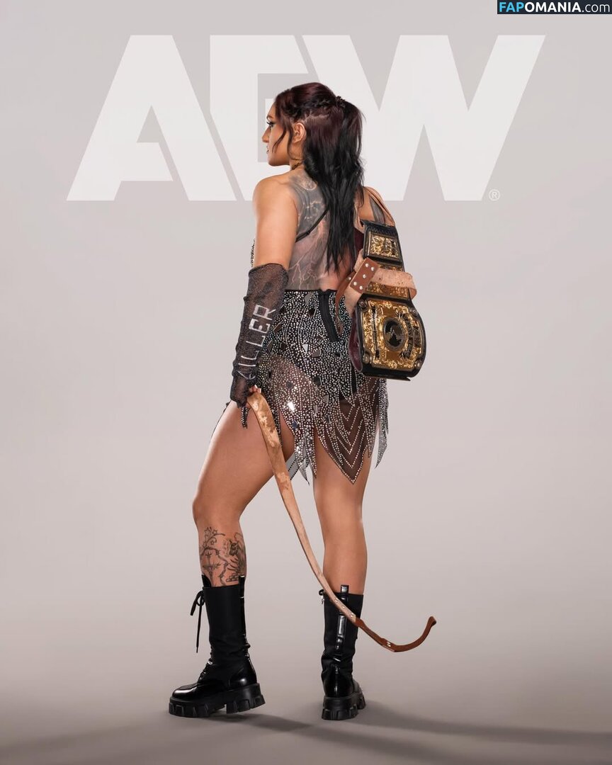 Kris Statlander / callmekrisstat Nude OnlyFans  Leaked Photo #1