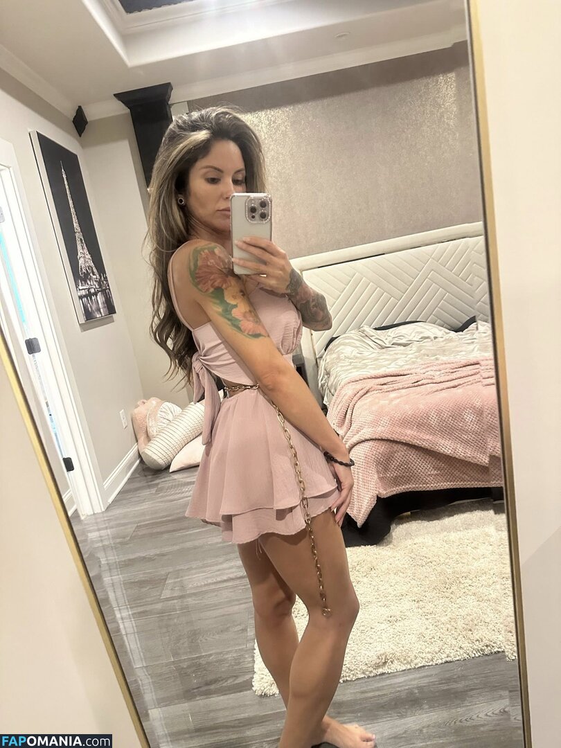 Kristen Strout / r1_vette_babe23 Nude OnlyFans  Leaked Photo #11