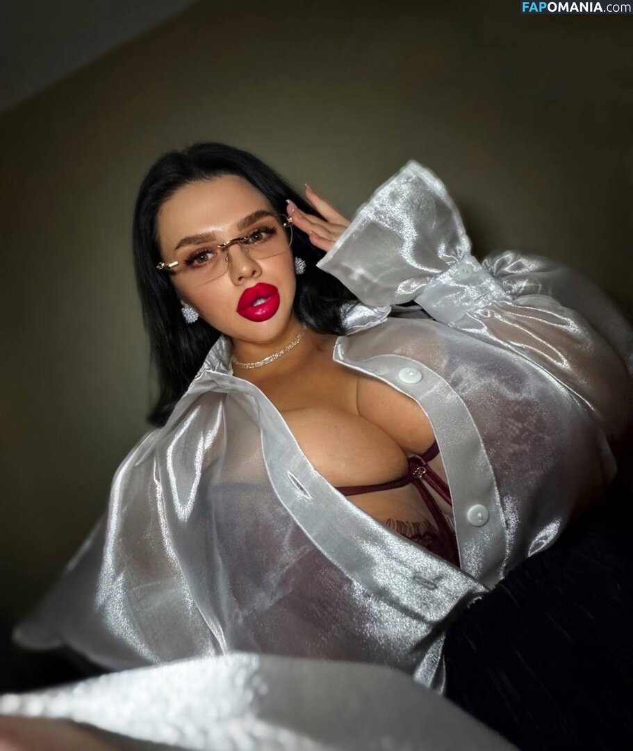 https: / kristina_doru Nude OnlyFans  Leaked Photo #8