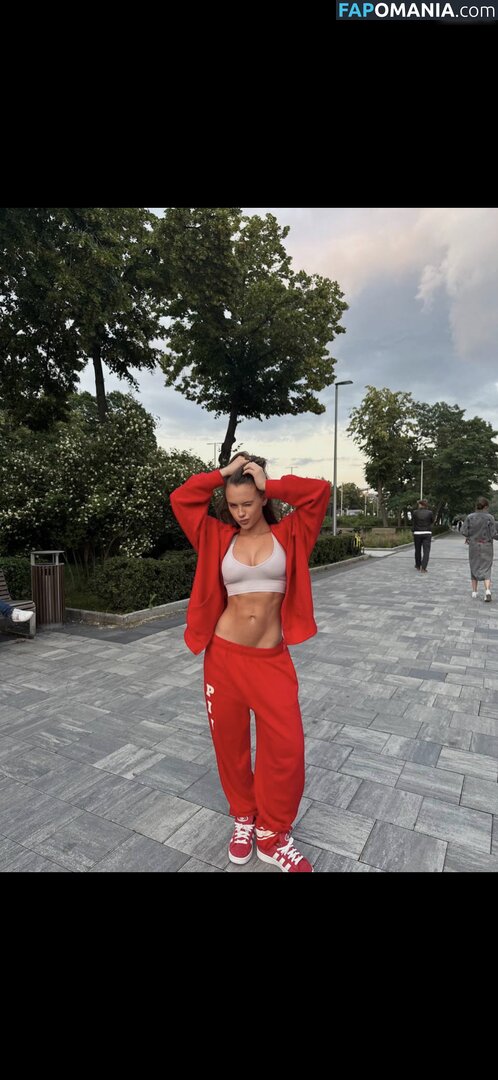 Kristyna Shmidt Nude OnlyFans  Leaked Photo #1