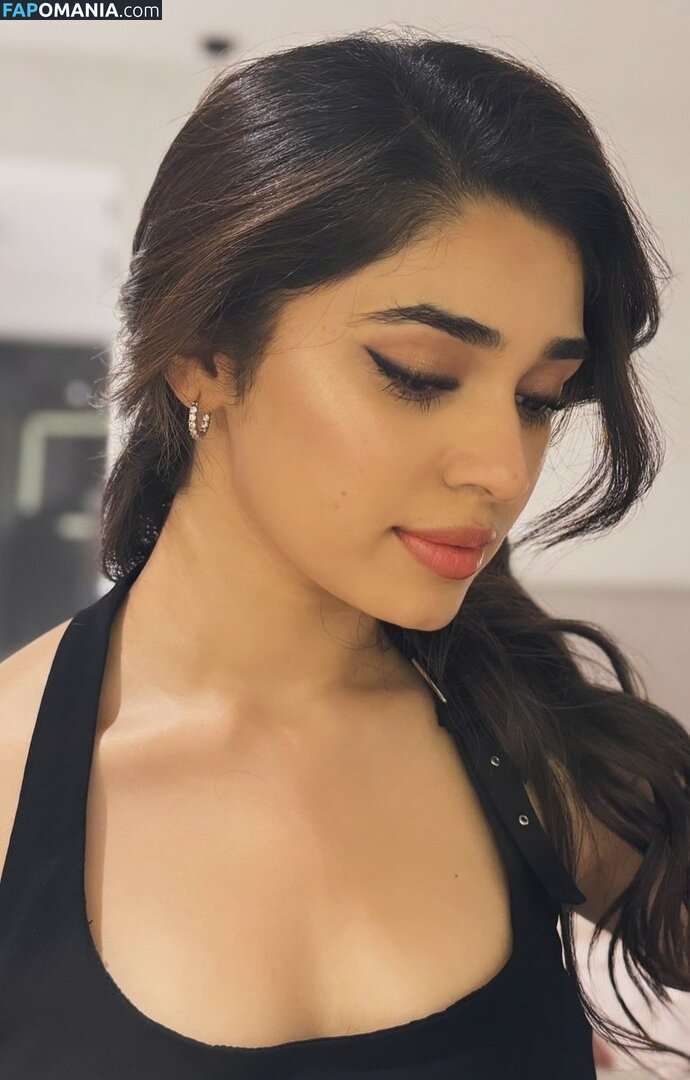 Krithi Shetty Nude OnlyFans  Leaked Photo #5