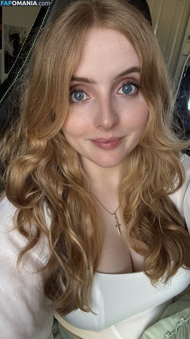 Krystal / Krysttl / Krysttlxd Nude OnlyFans  Leaked Photo #9