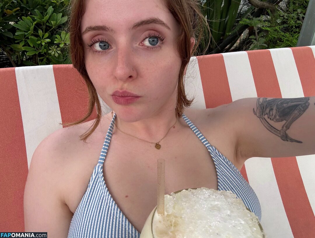 Krystal / Krysttl / Krysttlxd Nude OnlyFans  Leaked Photo #23