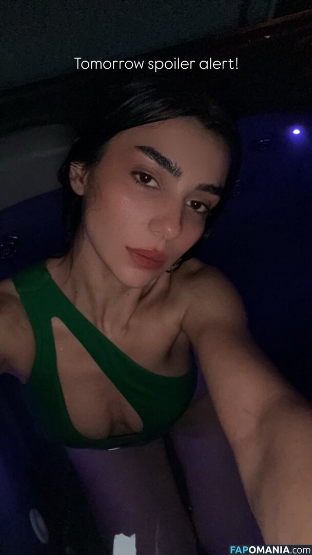 Kübra Miranda Çamlıbel / mirandaorlayn Nude OnlyFans  Leaked Photo #4