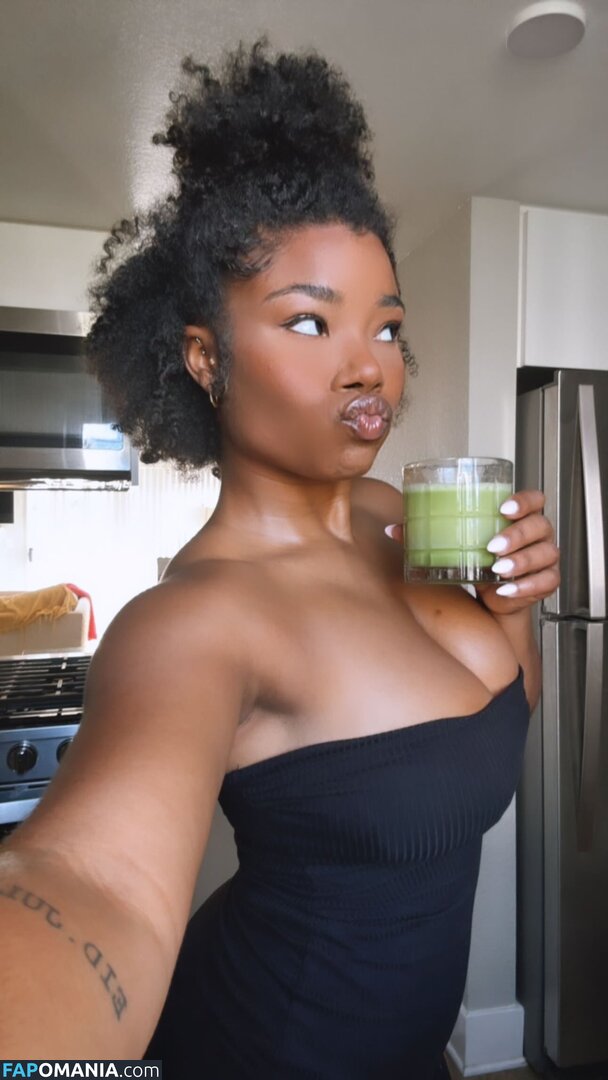 Kyylareneee / kurlykyy / kurrlyyy / kyylarenee Nude OnlyFans  Leaked Photo #13