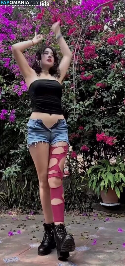Kxlmmop Nude OnlyFans  Leaked Photo #1