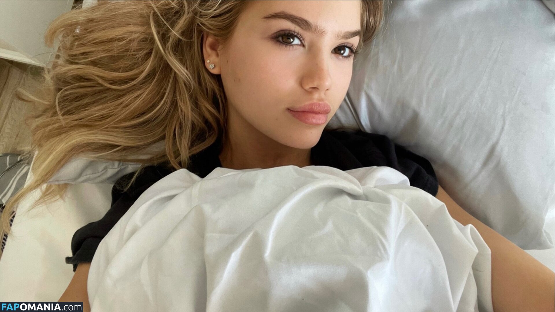 Kyla Kenedy / kylakenedy Nude OnlyFans  Leaked Photo #2