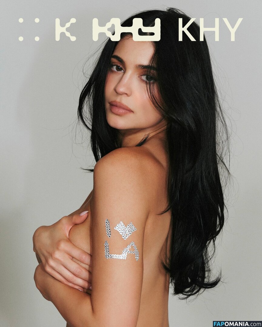 Kylie Jenner / kyliejenner / kyliejenner.2 Nude OnlyFans  Leaked Photo #58