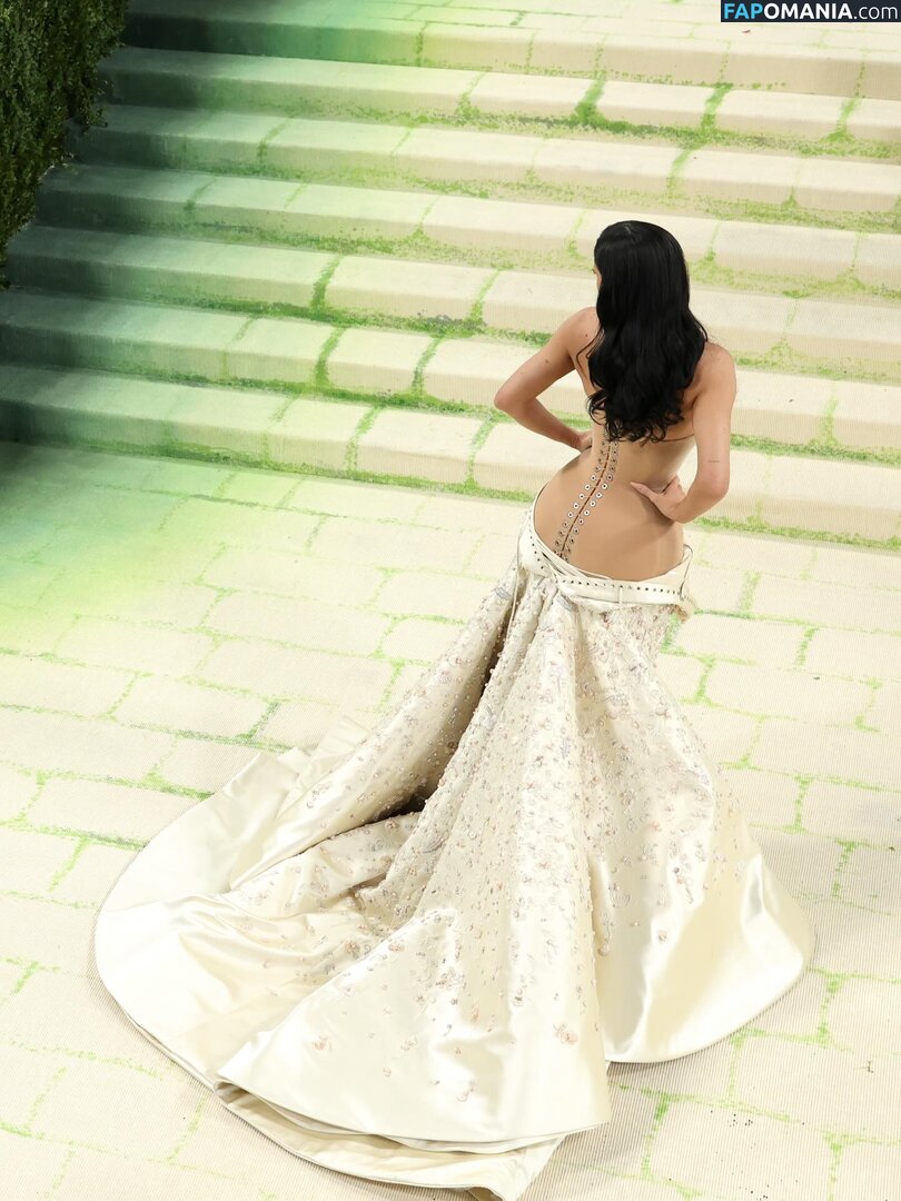 Kylie Jenner / https: / kyliejenner / kyliejenner.2 Nude OnlyFans  Leaked Photo #74