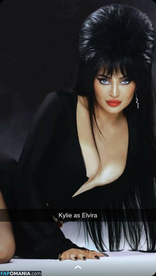 Kylie Jenner / kyliejenner / kyliejenner.2 Nude OnlyFans  Leaked Photo #613