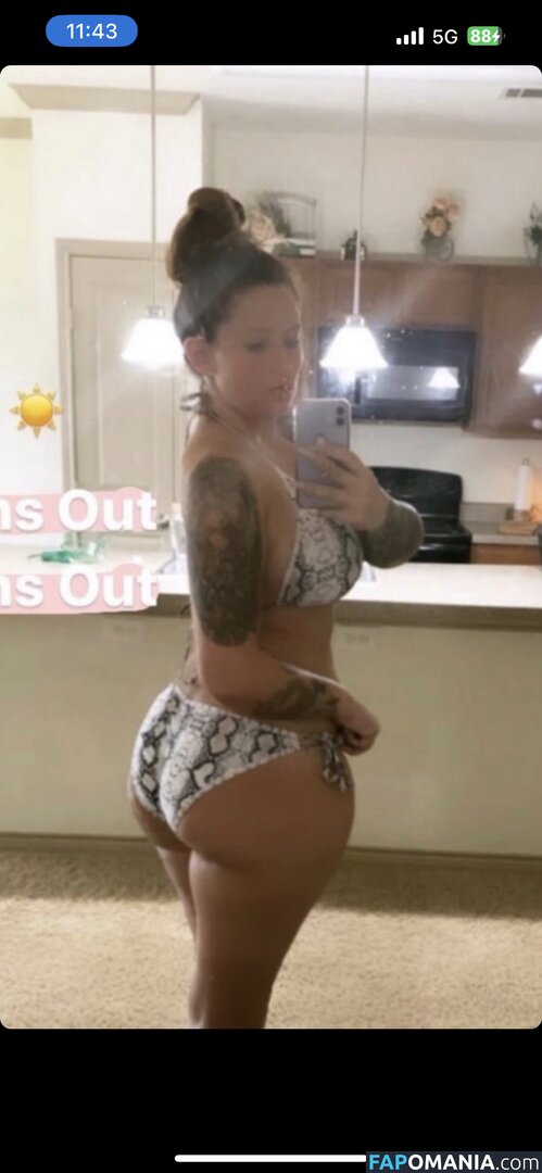 BustyKym S / Kymicals Nude OnlyFans  Leaked Photo #16