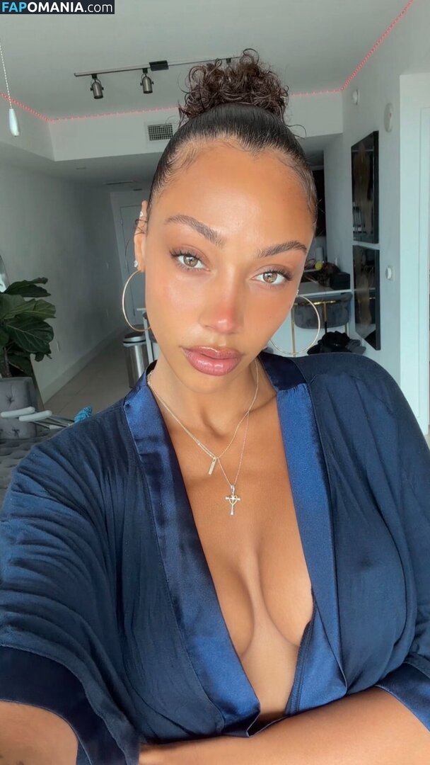 Kysre Rae Gondrezick / https: / kysrerae Nude OnlyFans  Leaked Photo #5