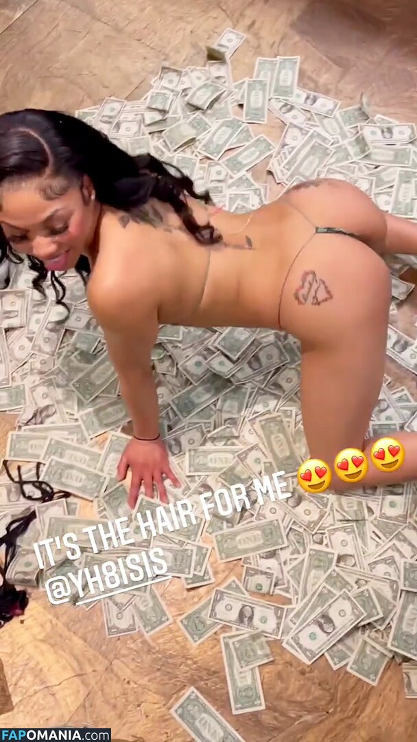Loivelygirl / l0._vely1 / strawberrry_hershey Nude OnlyFans  Leaked Photo #4