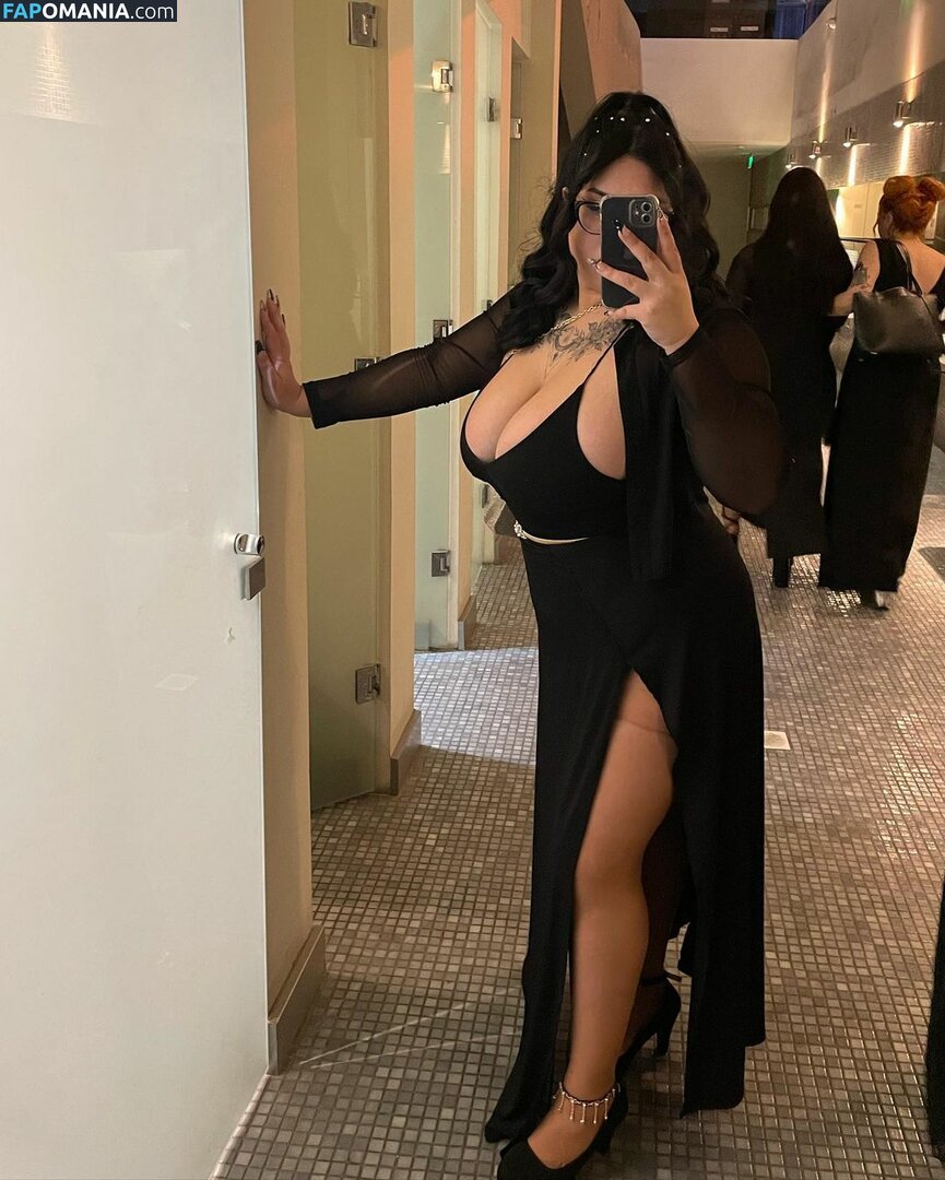 la_gatitacurvy Nude OnlyFans  Leaked Photo #1
