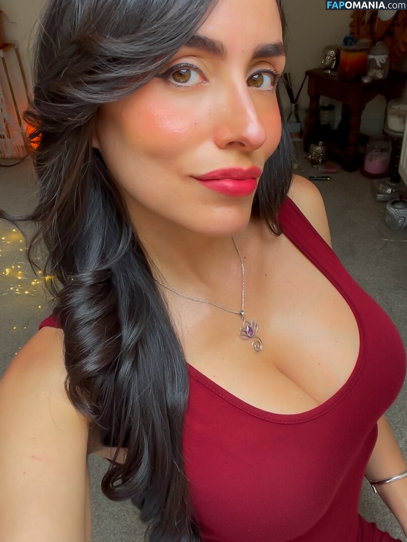 Rossana Isabel Layana Muguerza / la_layana_rous Nude OnlyFans  Leaked Photo #1