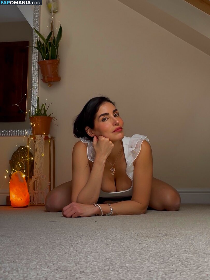Rossana Isabel Layana Muguerza / la_layana_rous Nude OnlyFans  Leaked Photo #31