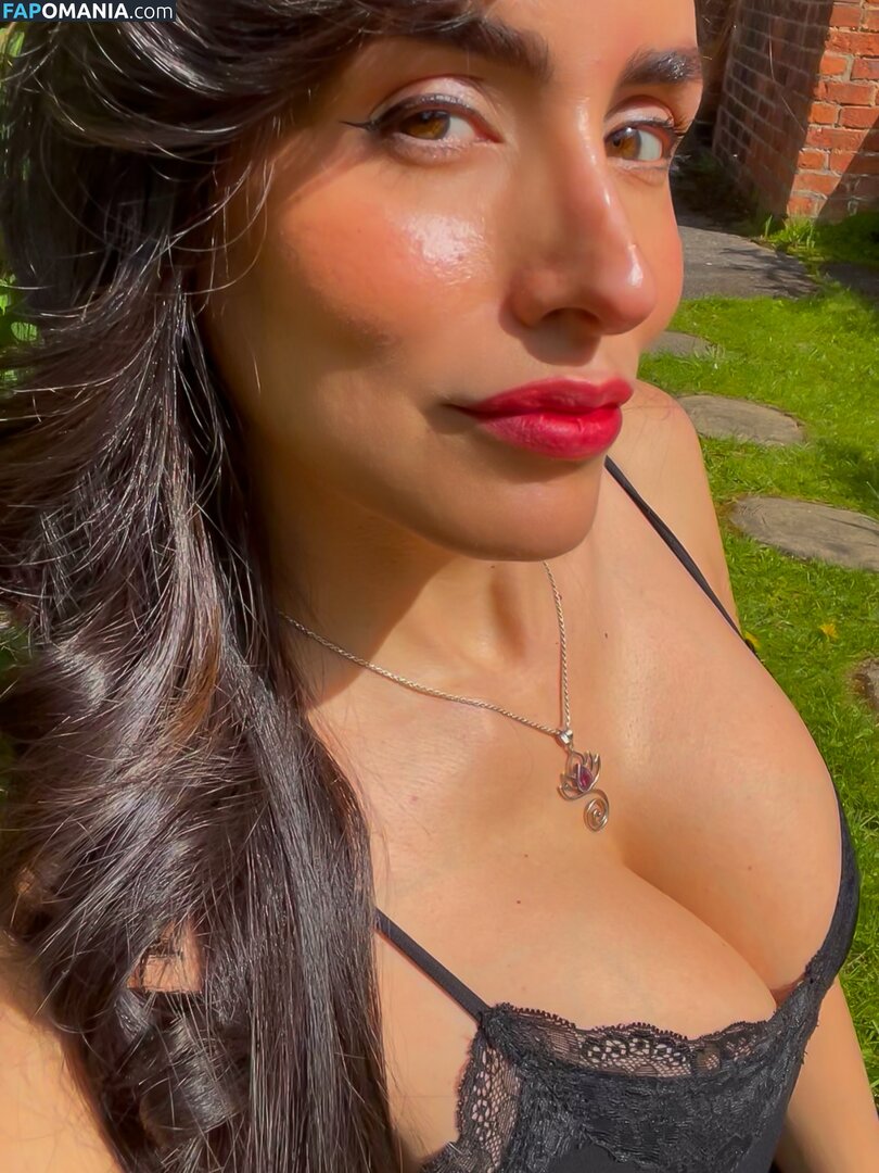 Rossana Isabel Layana Muguerza / la_layana_rous Nude OnlyFans  Leaked Photo #50