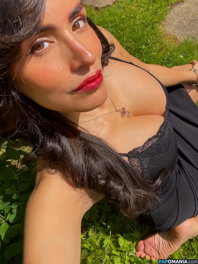Rossana Isabel Layana Muguerza / la_layana_rous Nude OnlyFans  Leaked Photo #51